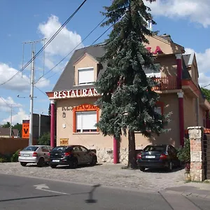 Attila Hotel Budapeszt
